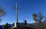 14 Alla croce del Monte Corno- Crus di Coregn (1030 m)